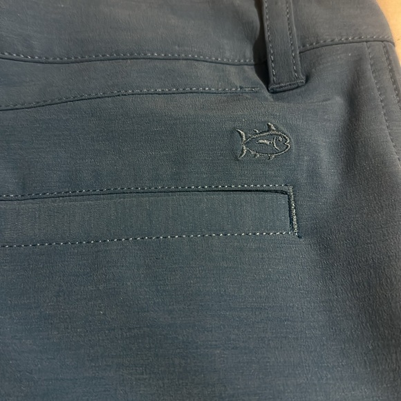 NWT Southern Tide Boys Heathered T3 Gulf Short Color: Heather Atlantic Blue - Picture 6 of 12